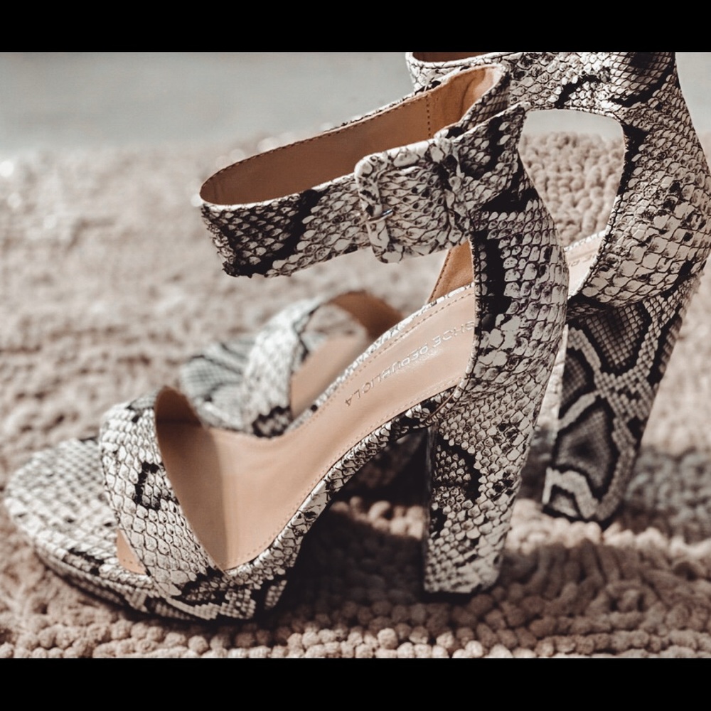New Women’s Snake Print Chunky High Platform Heels - Picture 5 of 5